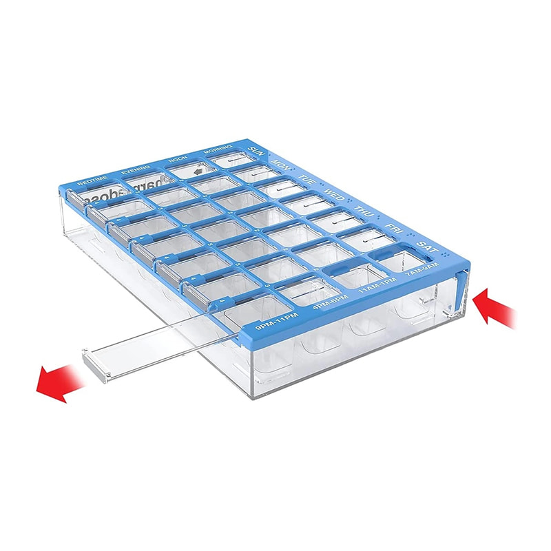 Pilulier hebdomadaire 4 fois par jour avec couvercle transparent 